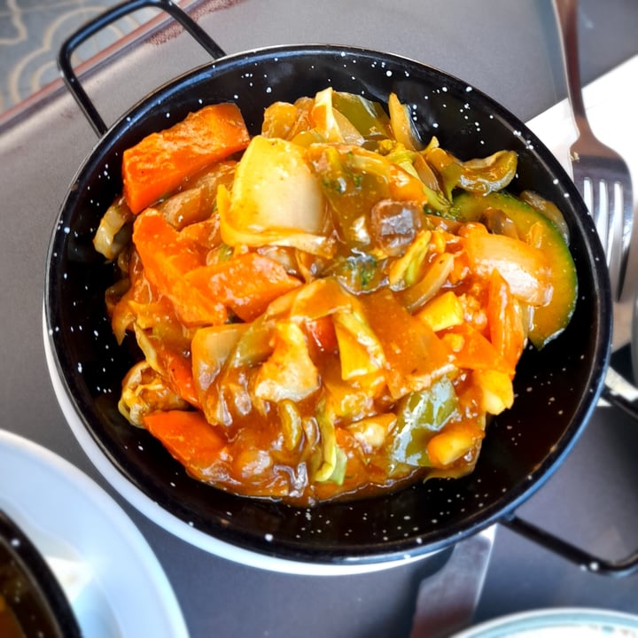 photo of Sunset Bay Spicy Vegetarian Curry shared by @danielgl on  14 Apr 2025 - review