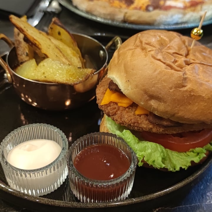 photo of Plant Bistrot Burger Kentucky shared by @komorebima on  24 Mar 2024 - review