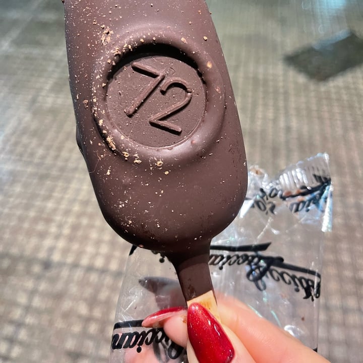 photo of Lucciano’s Chocolate 72% shared by @xrocio on  25 Jul 2024 - review