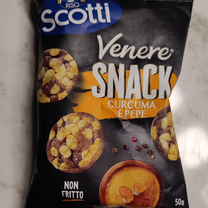 photo of Riso Scotti venere snack curcuma e pepe shared by @lukasser on  25 Mar 2024 - review