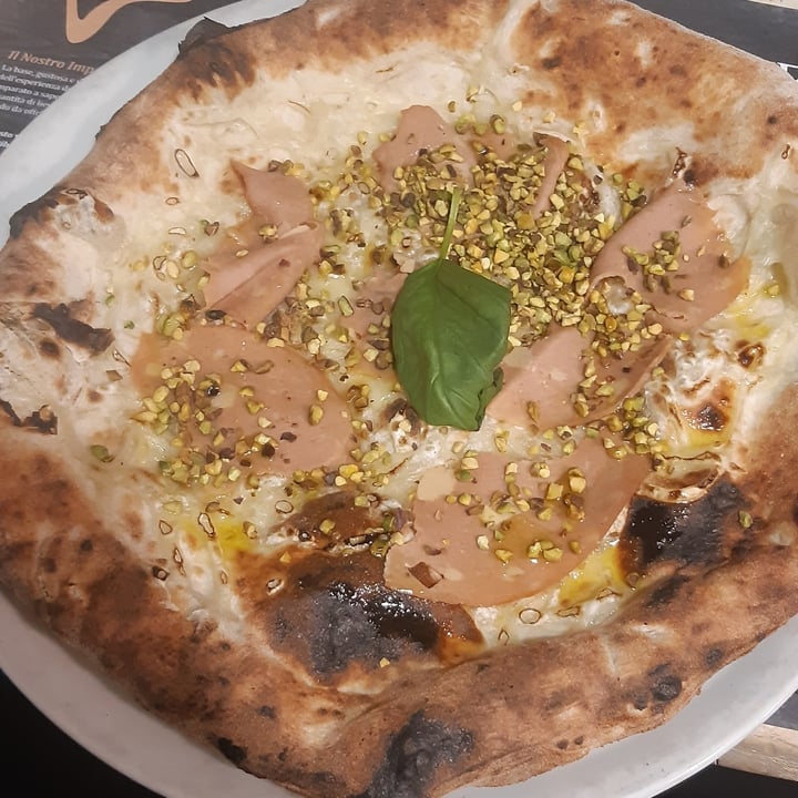 photo of Spicchi d'Autore Mortadella E Pistacchio Veg shared by @sirya01 on  30 Jan 2024 - review