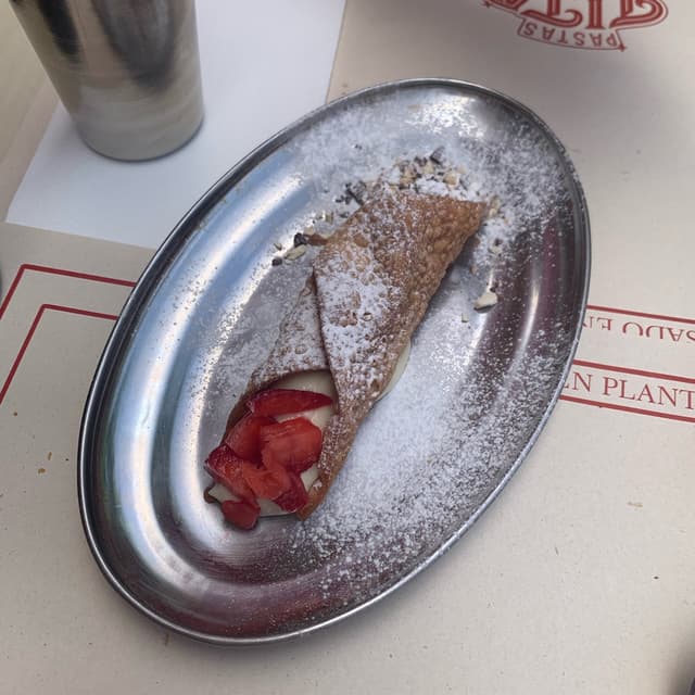 Photo of the dish “Cannoli”