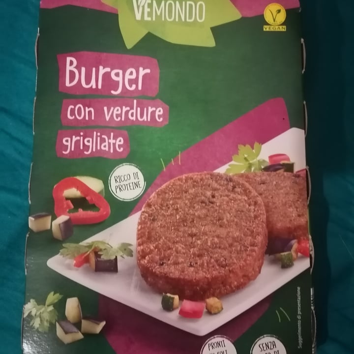 photo of Vemondo 2 Burger Con Verdure Grigliate shared by @flamar on  11 Feb 2024 - review