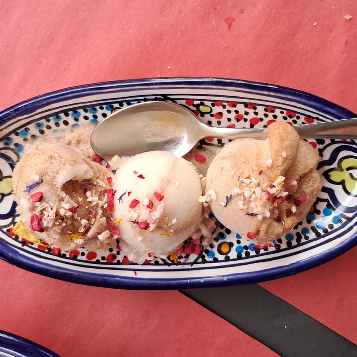 photo of Frary's Gelato Zenzero E Cannella shared by @azzurramarianoemi on  23 Sep 2025 - review