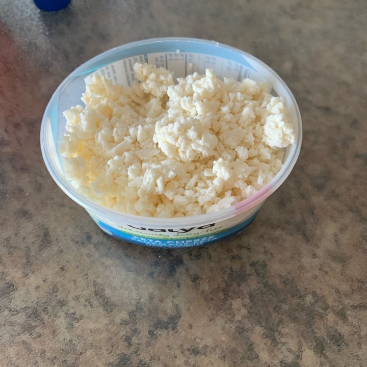photo of Daiya feta Cheeze Crumbles shared by @louisg on  03 Sep 2023 - review