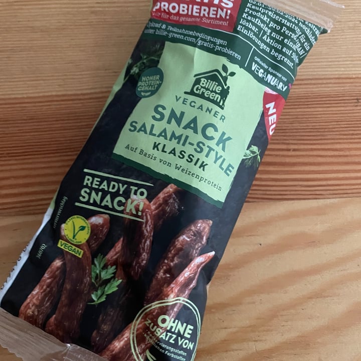 photo of Billie Green Snack Salami-Style Klassik shared by @trixi on  27 Feb 2024 - review