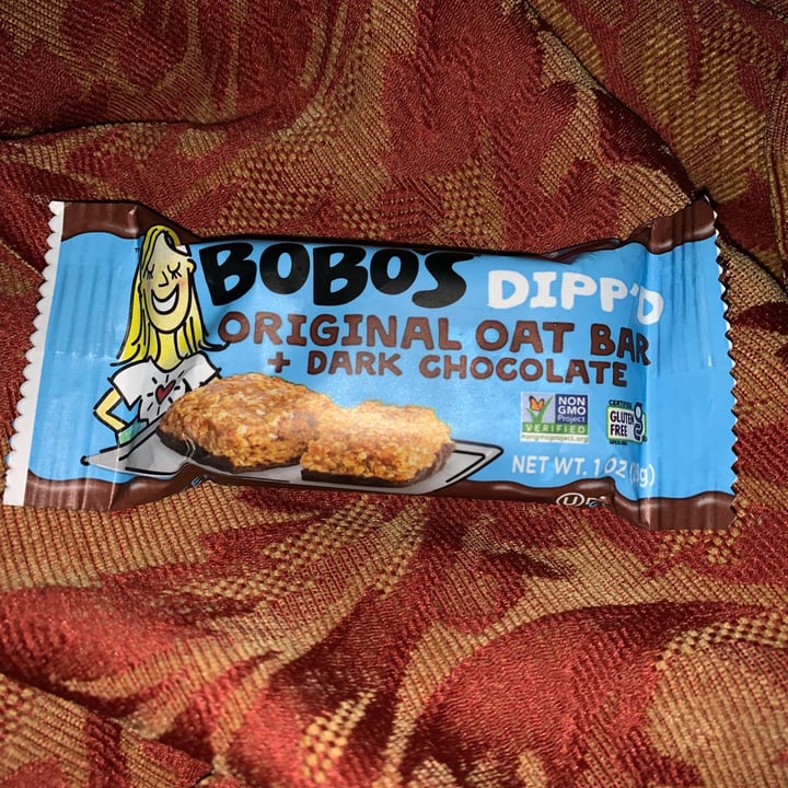 photo of Bobo's Dipp’d Original Oat Bars + Dark Chocolate shared by @noimdirtydan on  14 Dec 2023 - review