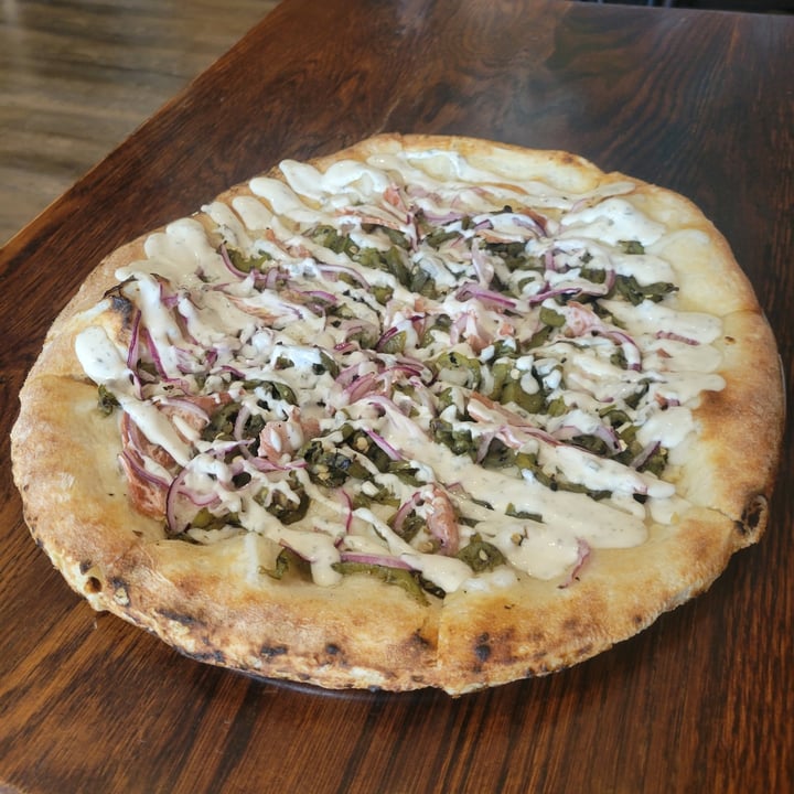 photo of Pizza Verde Jalapeno Popper shared by @migithealien on  02 Sep 2024 - review