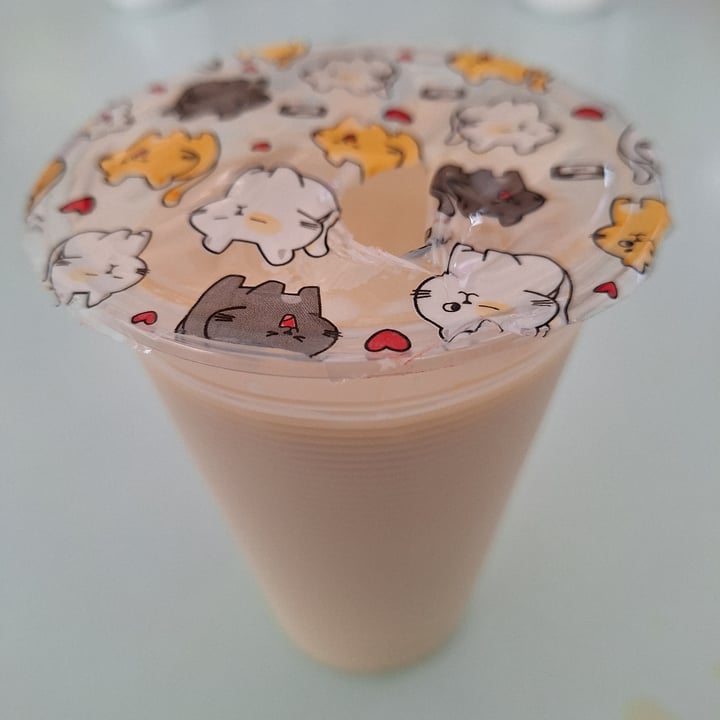 photo of Bedok Soya Bean Drink Soy Milk Hot shared by @veganspicegirl on  11 Oct 2025 - review