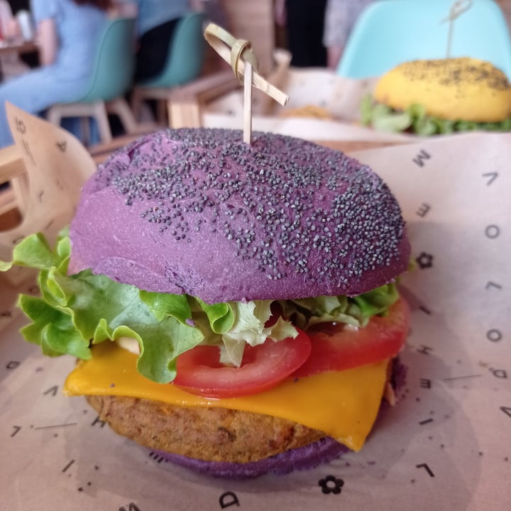 photo of Flower Burger Flower Burger shared by @susberry on  30 Aug 2023 - review