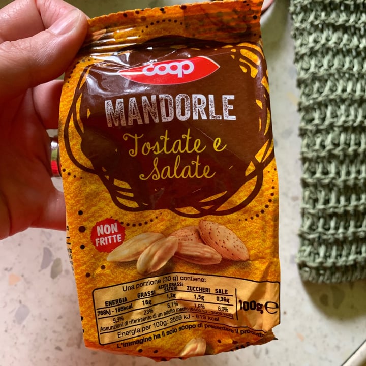 photo of Coop Mandorle tostate e salate shared by @coloratantonella on  23 Sep 2023 - review