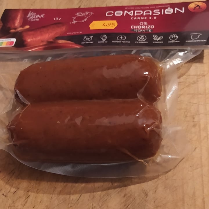 photo of Come Compasión Carniceria Vegetal Chorizo picante shared by @h3lena on  02 Jan 2024 - review