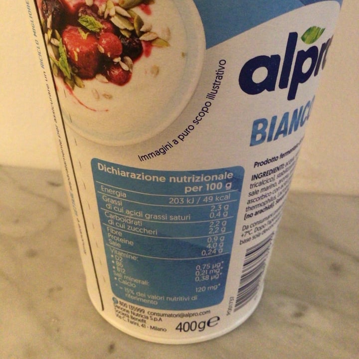 photo of Alpro yogurt soia shared by @annapaola on  20 Jul 2025 - review