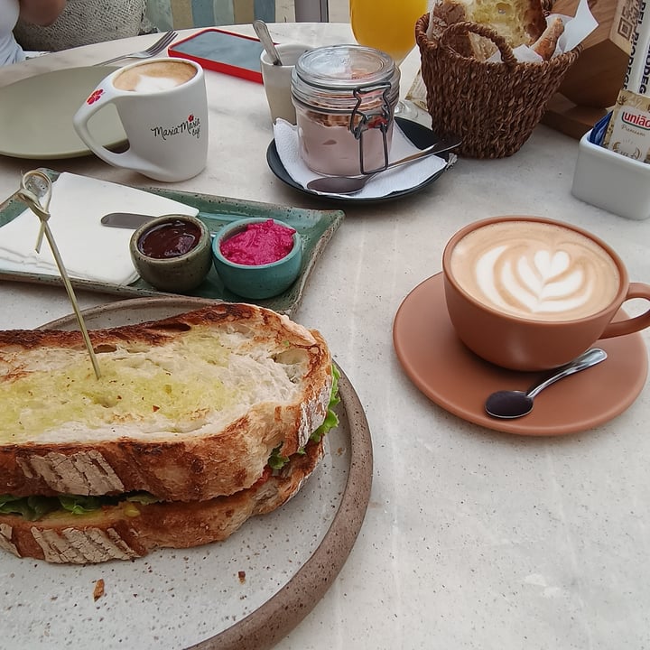 photo of Maria Maria Café - Rua das Pedras Café Do Terra shared by @matiasscorza on  27 Jun 2024 - review