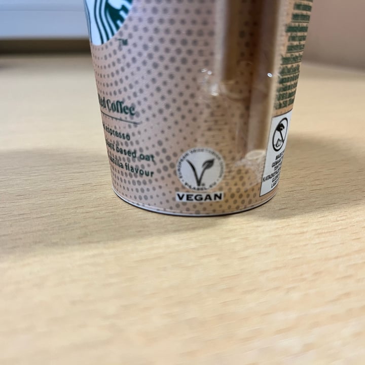 photo of Starbucks Oat based Vanilla Macchiato shared by @hypnicol on  09 May 2024 - review