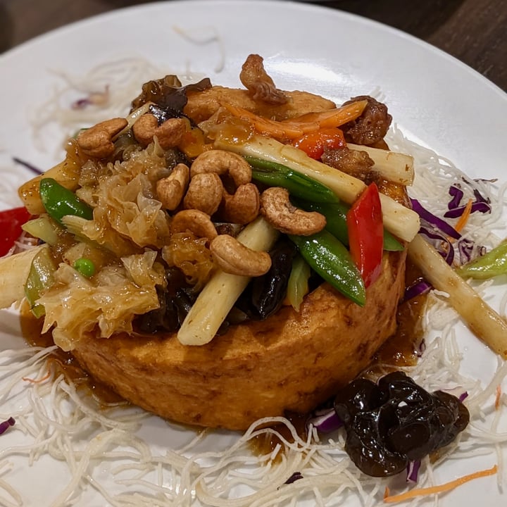 photo of New Fut Kai Vegetarian Restaurant Sweet potato ring shared by @xinru-t on  13 Mar 2022 - review