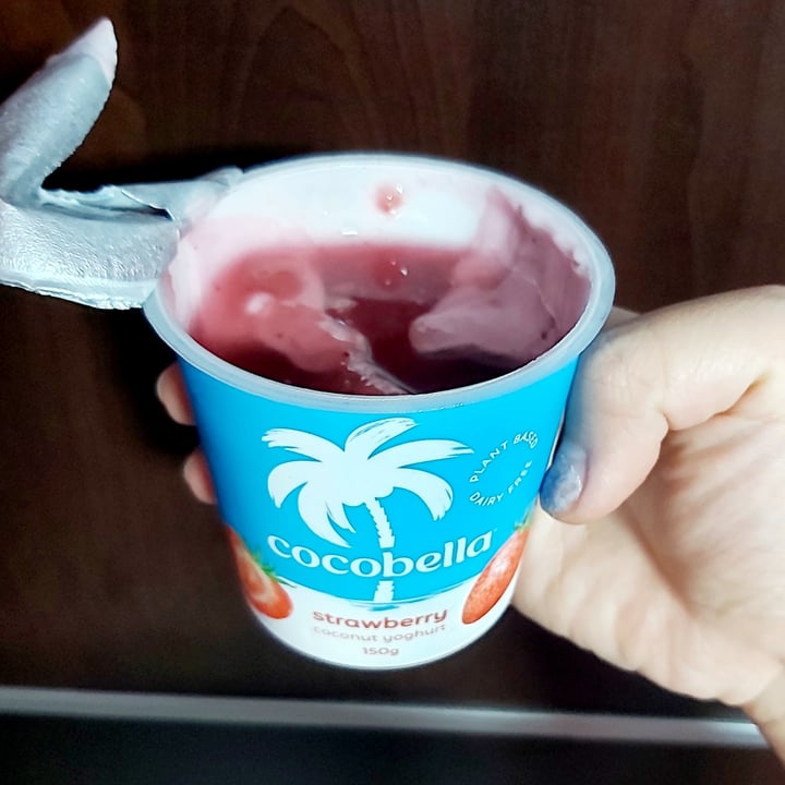 photo of Cocobella Coconut yogurt - Strawberry shared by @herbimetal on  12 Sep 2023 - review