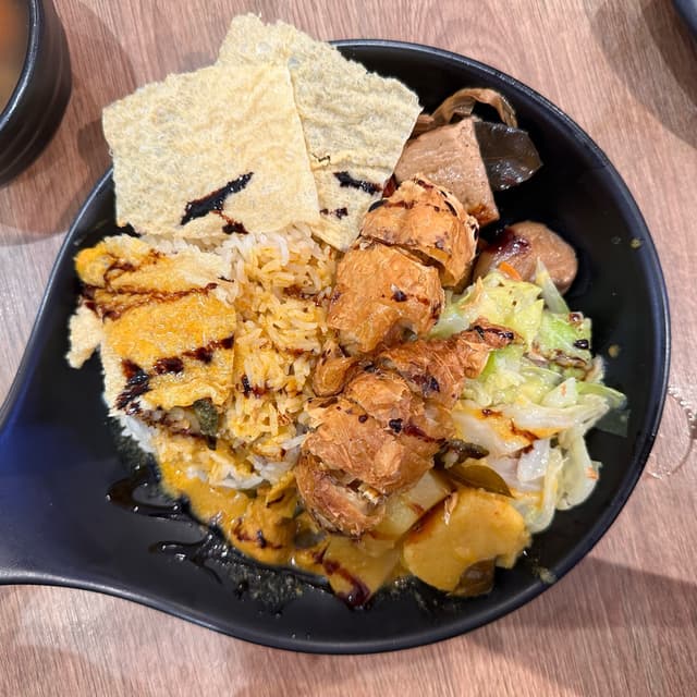 Photo of the dish “Hainanese Curry Beancurd Skin Rice 海南咖喱脆豆皮饭”