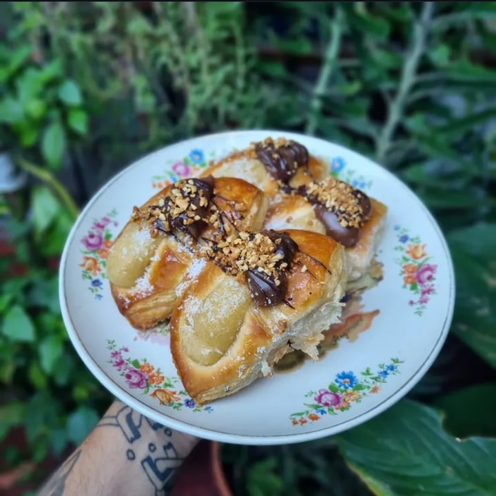 photo of dulchelia.pasteleria.vegana facturas shared by @diiaaanav- on  06 Aug 2025 - review
