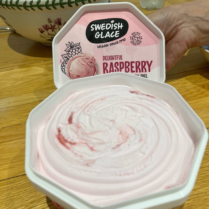 photo of Swedish Glace raspberry ice cream shared by @sianski on  16 Jul 2024 - review