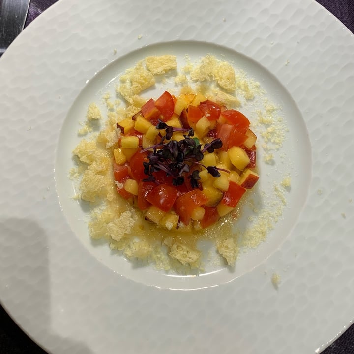 photo of Al Contrario Tartar Di Pomodorini E Pesche, Dessert shared by @pamelapagnin on  17 Aug 2023 - review