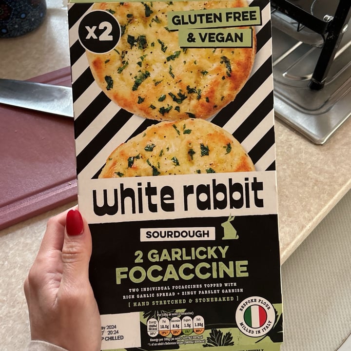 photo of The White Rabbit Garlicky Focaccine shared by @carolinecherie on  04 May 2024 - review