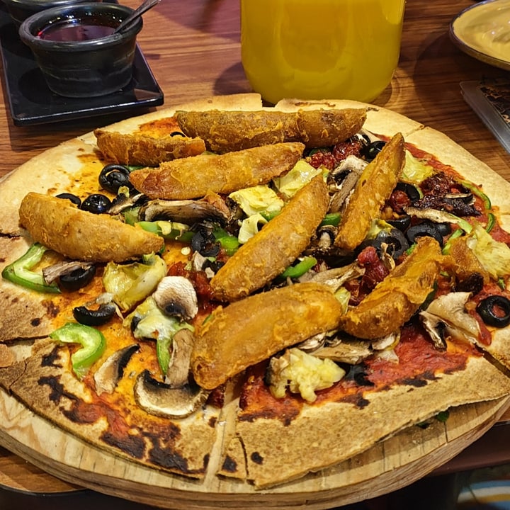 photo of Mi Lola Cocina de la Abuela Pizza Vegetariana shared by @aerin on  06 Jul 2024 - review