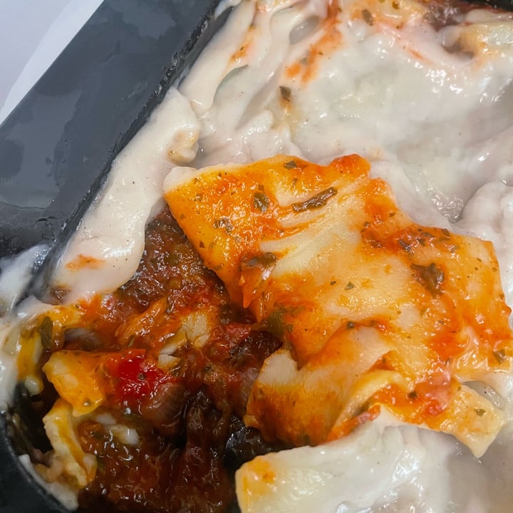 photo of Ryanair Vegan Lasagne shared by @david- on  19 Mar 2025 - review