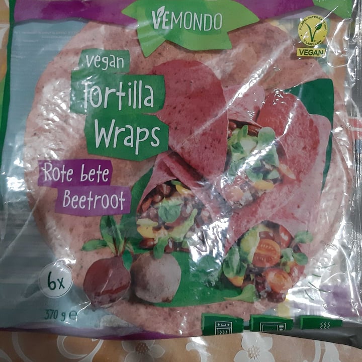 photo of Vemondo Tortilla wraps beetroot shared by @gemmaveg on  29 Sep 2025 - review