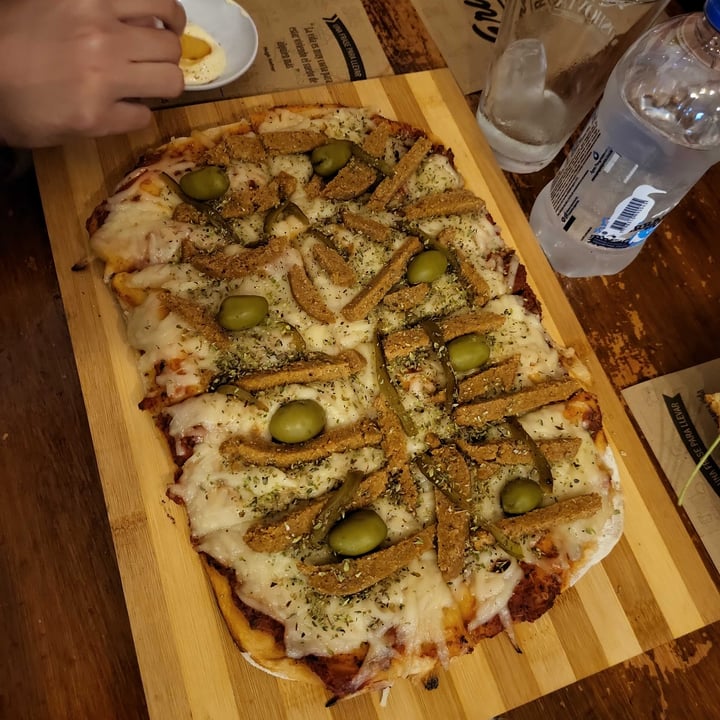 photo of Cervecería Grut '84 Pizza Especial shared by @rubenlpaz on  04 Jan 2024 - review