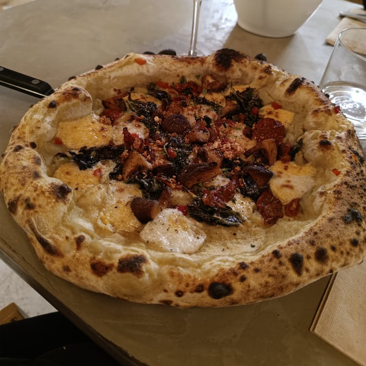 photo of Mo de Movimiento Pizza Vegana shared by @angelesrocaz on  20 Mar 2025 - review