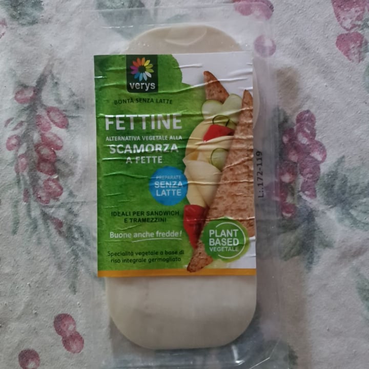 photo of Verys Fettine Scamorza A Fette shared by @fajonii on  12 Jul 2025 - review