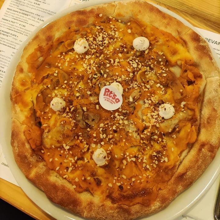 photo of Pit'sa Pizza Un porcino fuori di zucca shared by @alessiesse on  03 Jan 2024 - review