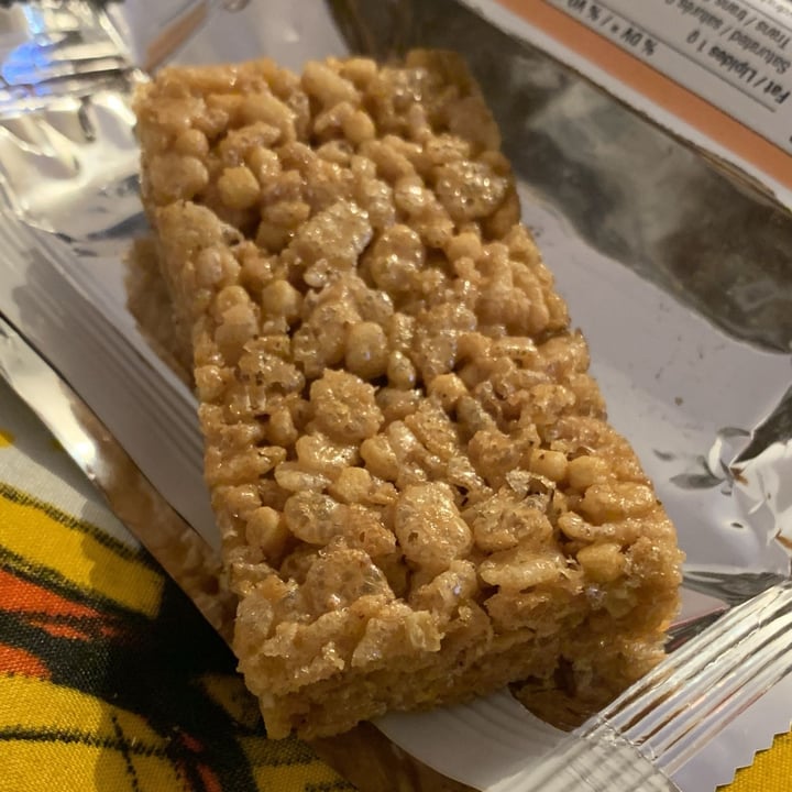photo of Healthy Crunch Crispy Squares - Cinnamon Bun shared by @akira on  23 Apr 2024 - review