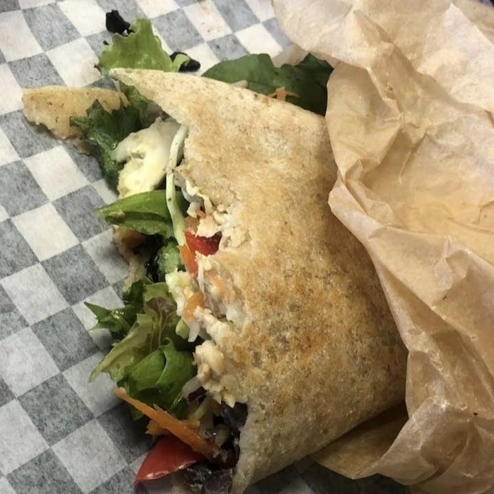 photo of Country Organics Pizza Wrap shared by @shunter11 on  25 Jan 2025 - review