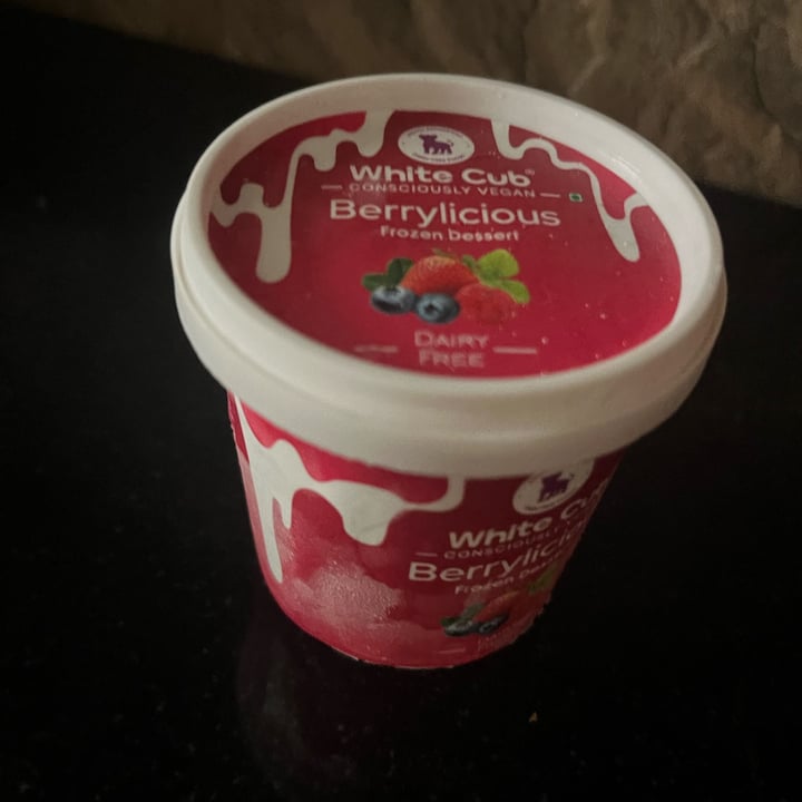 photo of White Cub Berrylicious Frozen Dessert shared by @plantpowerpal on  01 Jan 2025 - review