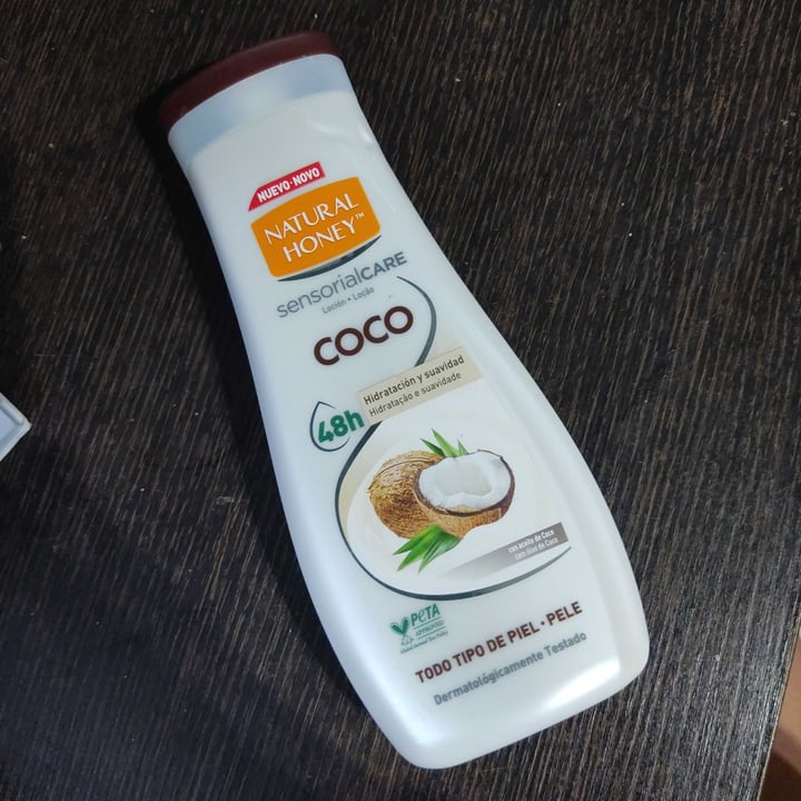 photo of natural honey gel de ducha aroma coco shared by @carlabrion on  08 Jul 2024 - review