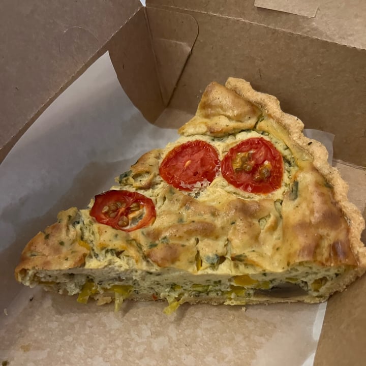 photo of Radeau Tofu Quiche shared by @soy-orbison on  14 Apr 2024 - review