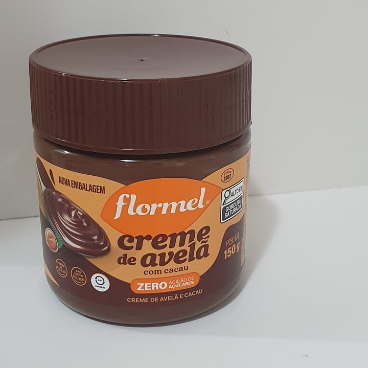 photo of Flormel Creme de Avelã com Cacau shared by @eneide on  31 Mar 2025 - review