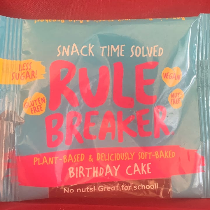 photo of Rule Breaker Snacks Birthday Cake shared by @unejanie on  24 Apr 2024 - review