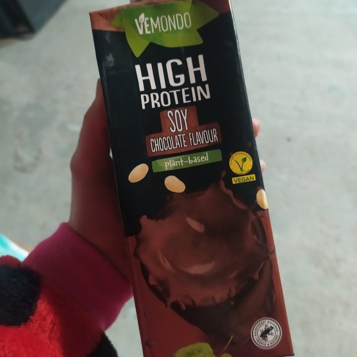 photo of Vemondo high protein soy - chocolate flavour shared by @fraveganita on  03 Apr 2024 - review