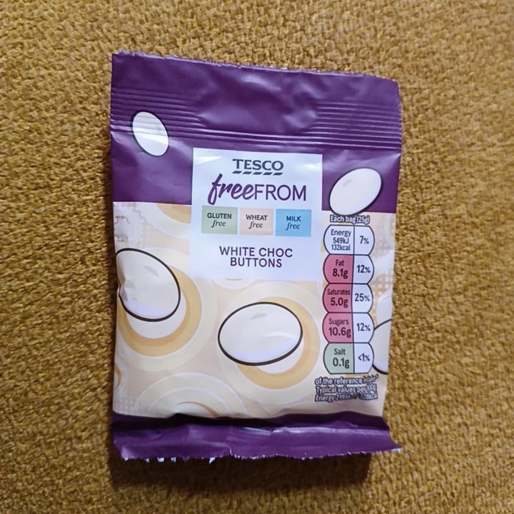 photo of Tesco white chocolate buttons shared by @fajonii on  25 Mar 2024 - review