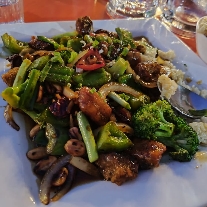 photo of Alice & Friends at the Glen Kung Pow Ding shared by @colphax on  05 Oct 2025 - review