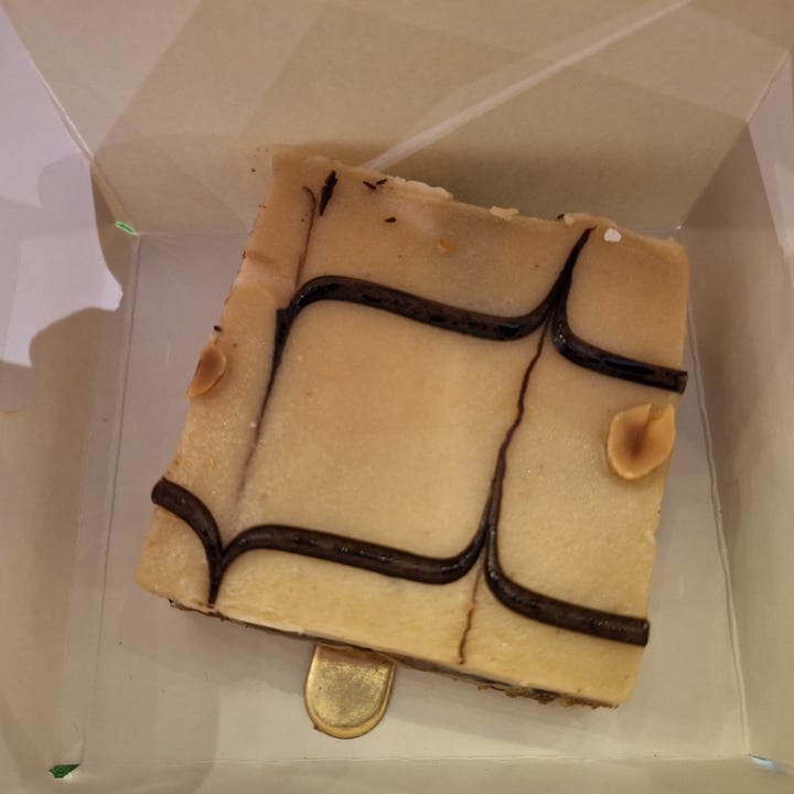 photo of Kind Kones i12 Katong peanut butter cheesecake shared by @veganspicegirl on  18 Feb 2024 - review