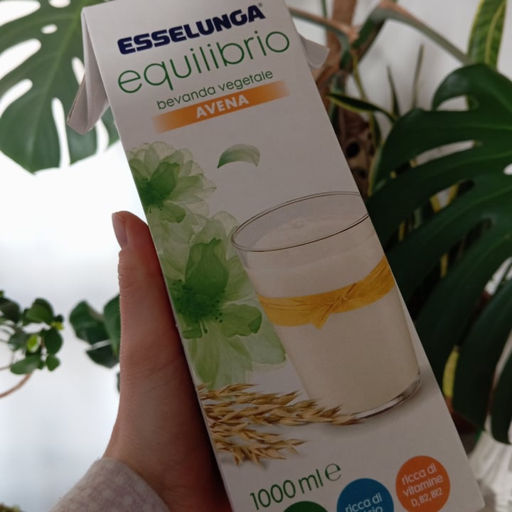 photo of Esselunga equilibrio bevanda vegetale all’avena shared by @nanaspooky on  16 Jan 2025 - review