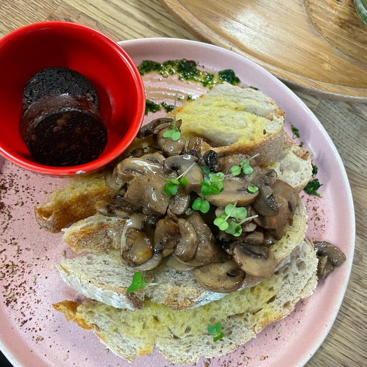 photo of Projects Store & Kitchen Truffled Mushrooms shared by @thomasbrindle on  11 Aug 2024 - review