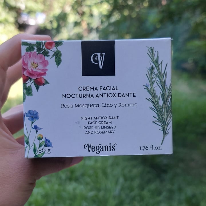 photo of Veganis Crema Facial Nocturna Antioxidante Rosa Mosqueta, Lino y Romero shared by @eternavegan07 on  06 Feb 2024 - review