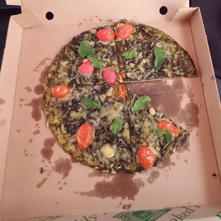 photo of Vegan E Meet Italy Pizza Verde shared by @ronelle on  29 Dec 2023 - review