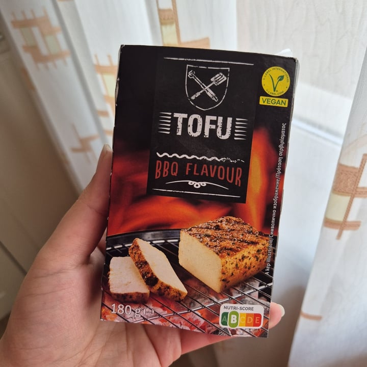 photo of Lidl Tofu BBQ shared by @flouredfingers on  23 May 2025 - review