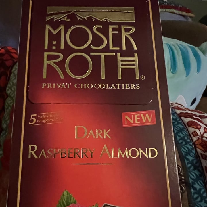 Moser Roth dark choc raspberry and almond Review | abillion